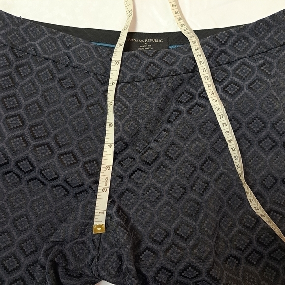 BANANA Republic Martin Fit Capri Dress‎ Pants - Picture 12 of 14